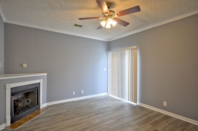 70 JOHN SEVIER AVE, Clarksville, TN 37040