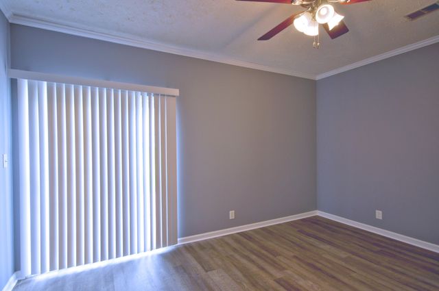 70 JOHN SEVIER AVE, Clarksville, TN 37040