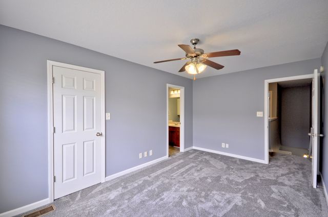 70 JOHN SEVIER AVE, Clarksville, TN 37040