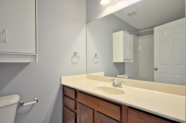 70 JOHN SEVIER AVE, Clarksville, TN 37040