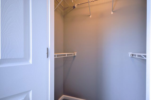 70 JOHN SEVIER AVE, Clarksville, TN 37040