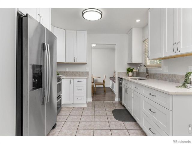 619 Blue Mountain Court, Windsor, CO 80550