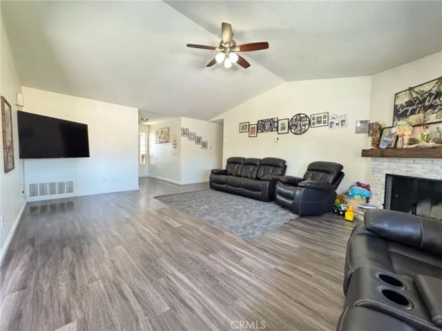 2109 Buckwheat Avenue, Rosamond, CA 93560
