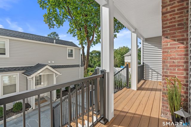 8 Farley Street A, Greenwich, CT 06830