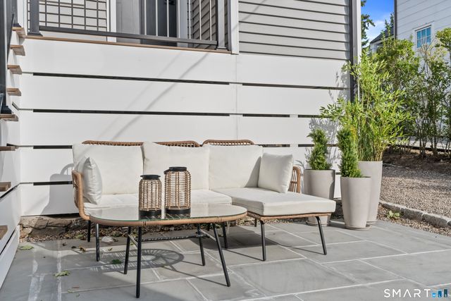 8 Farley Street A, Greenwich, CT 06830
