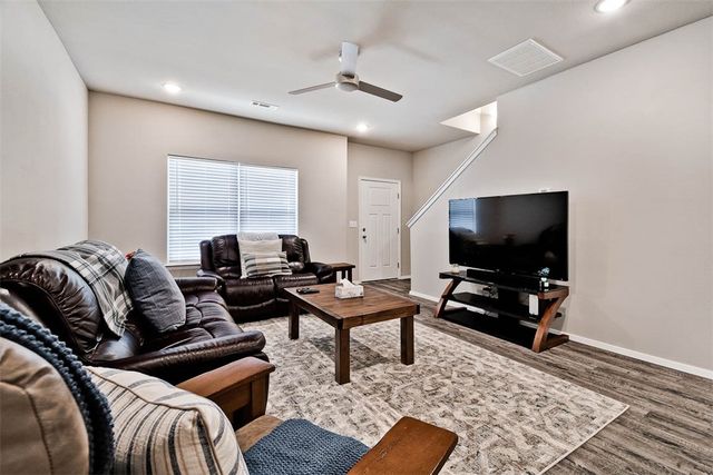 3051 Emil Drive, Fayetteville, AR 72704