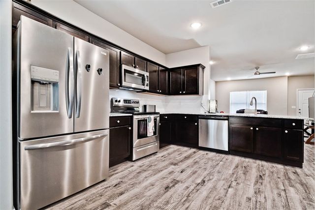 3051 Emil Drive, Fayetteville, AR 72704