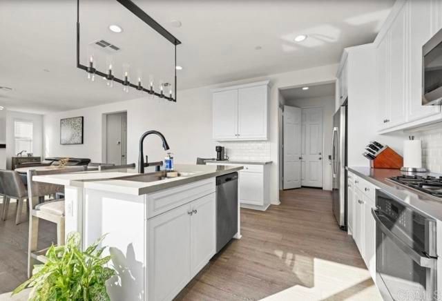 27960 Moosa Creek Way, Valley Center, CA 92082