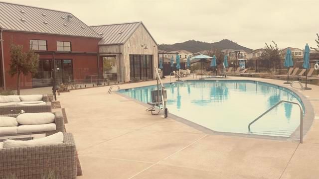 27960 Moosa Creek Way, Valley Center, CA 92082