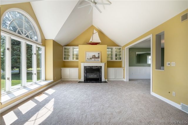 3464 East River Road, Grand Island, NY 14072