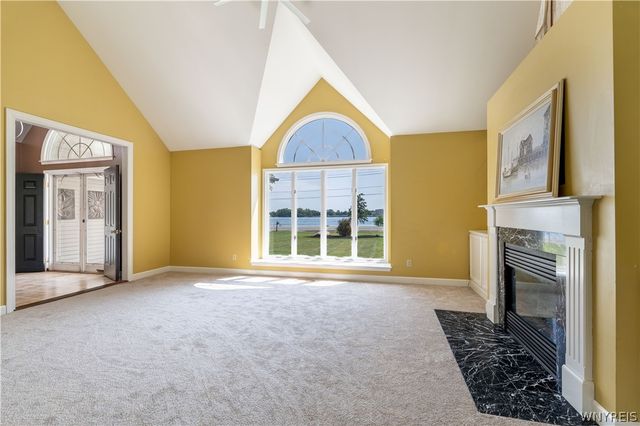 3464 East River Road, Grand Island, NY 14072