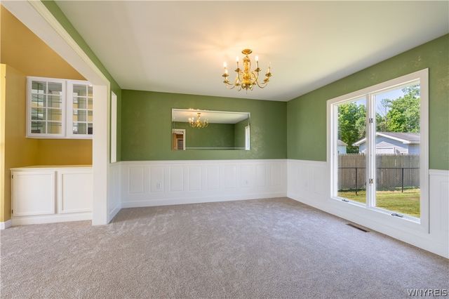 3464 East River Road, Grand Island, NY 14072