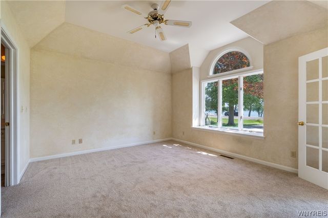 3464 East River Road, Grand Island, NY 14072