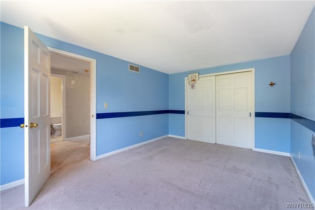 3464 East River Road, Grand Island, NY 14072