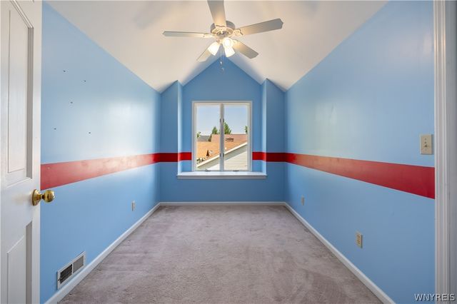 3464 East River Road, Grand Island, NY 14072