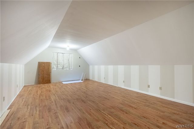 3464 East River Road, Grand Island, NY 14072