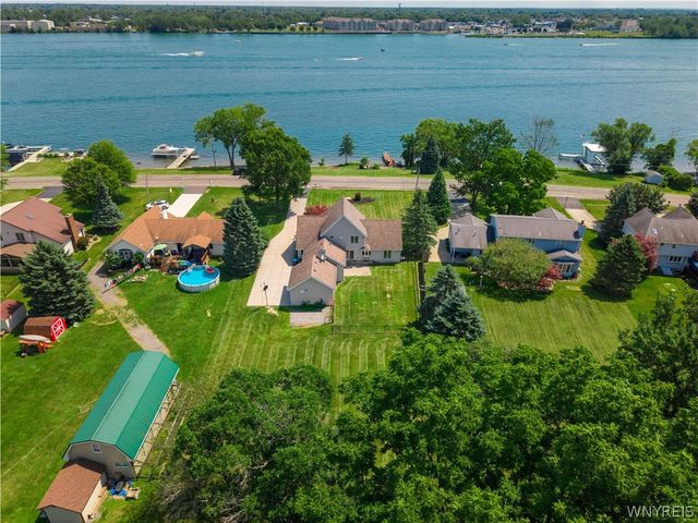 3464 East River Road, Grand Island, NY 14072