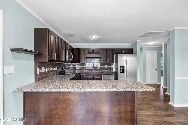 163 Horse Shoe Bend, Jacksonville, NC 28546