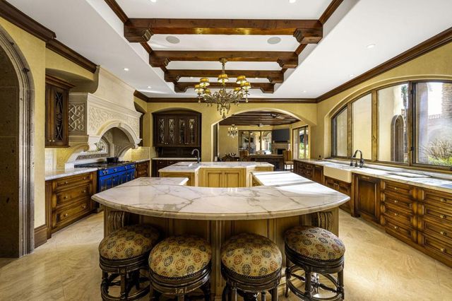 14 Strauss Terrace, Rancho Mirage, CA 92270