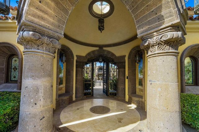 14 Strauss Terrace, Rancho Mirage, CA 92270