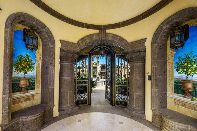 14 Strauss Terrace, Rancho Mirage, CA 92270