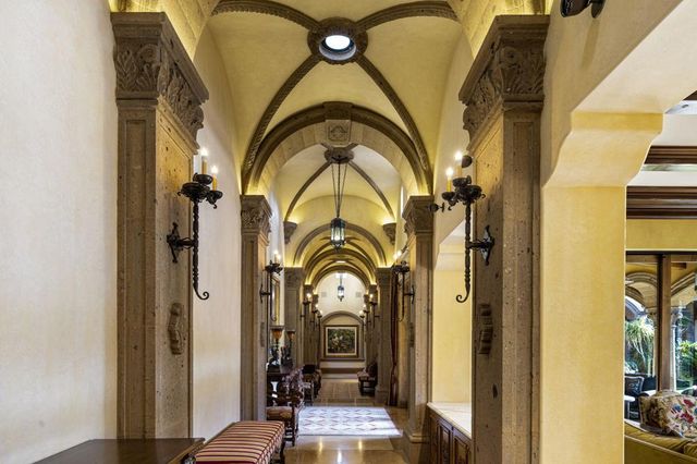 14 Strauss Terrace, Rancho Mirage, CA 92270