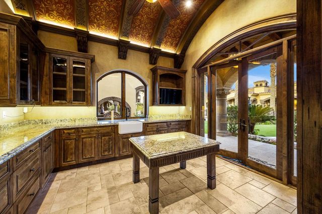 14 Strauss Terrace, Rancho Mirage, CA 92270