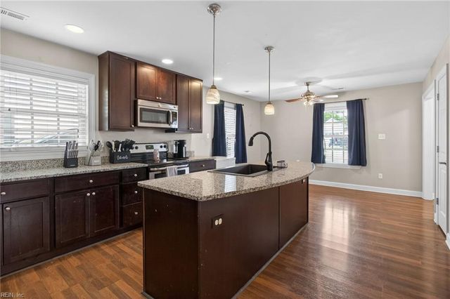 25 Cushing ST, Portsmouth, VA 23702