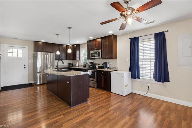 25 Cushing ST, Portsmouth, VA 23702