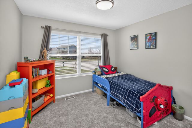 5890 Scenic View Drive, Pleasant Hill, IA 50327