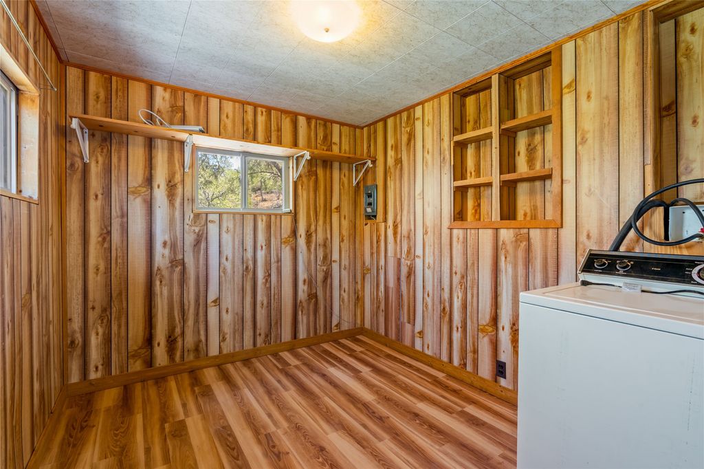 Image 18 of property listing at 1499 San Diego Loop, Jemez Springs, NM 87025