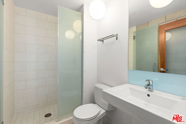 3450 Cahuenga Boulevard 607, Los Angeles, CA 90068