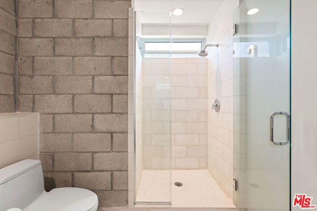 3450 Cahuenga Boulevard 607, Los Angeles, CA 90068