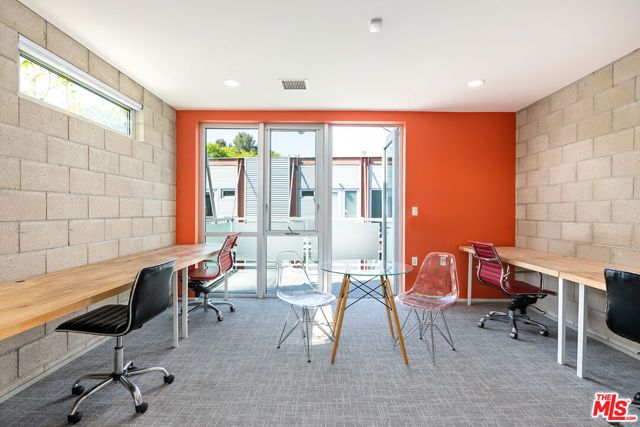 3450 Cahuenga Boulevard 607, Los Angeles, CA 90068