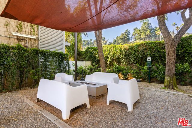 3450 Cahuenga Boulevard 607, Los Angeles, CA 90068