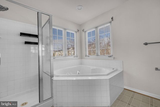 43654 KENAI CT, Chantilly, VA 20152