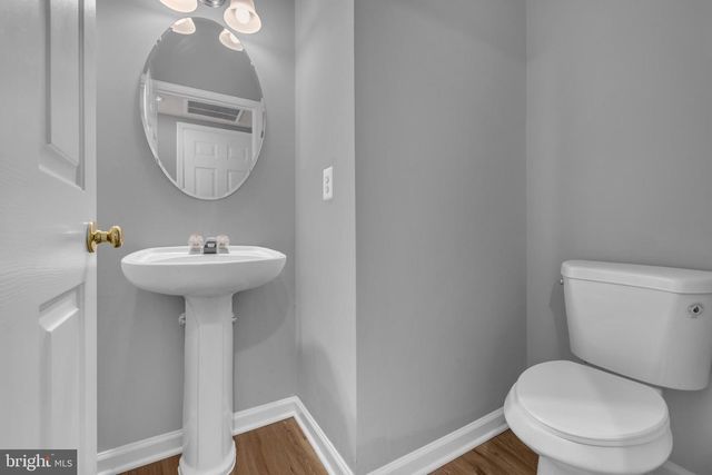 43654 KENAI CT, Chantilly, VA 20152