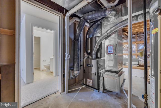 43654 KENAI CT, Chantilly, VA 20152