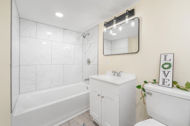 1254 N Lewellen St, Wichita, KS 67203