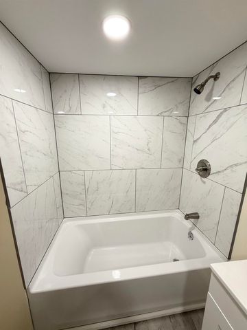 1254 N Lewellen St, Wichita, KS 67203