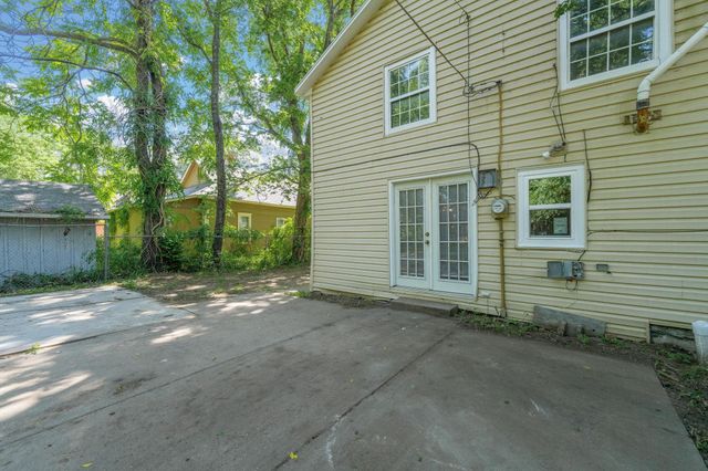 1254 N Lewellen St, Wichita, KS 67203