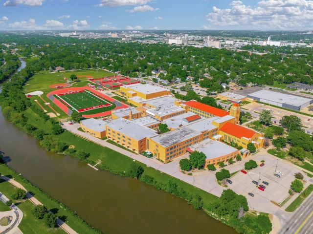 1254 N Lewellen St, Wichita, KS 67203