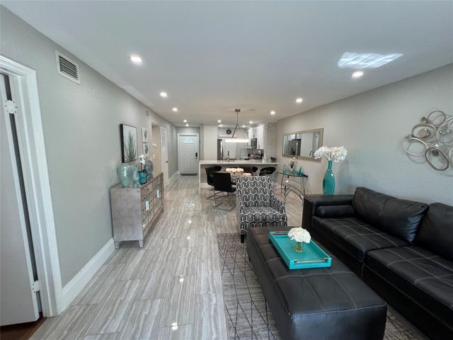 9780 Marina Boulevard 415, Boca Raton, FL 33428
