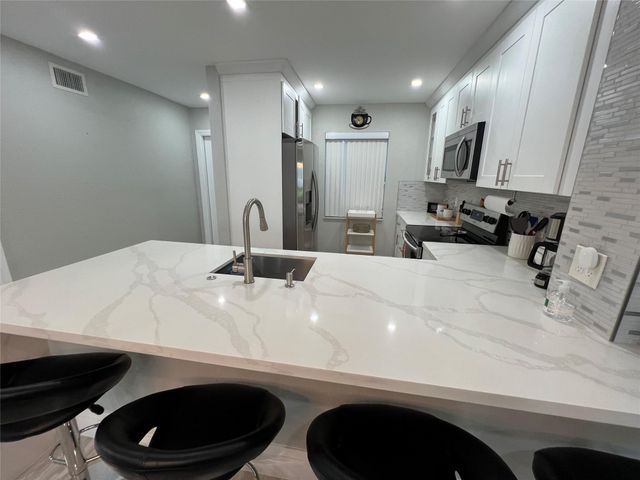 9780 Marina Boulevard 415, Boca Raton, FL 33428