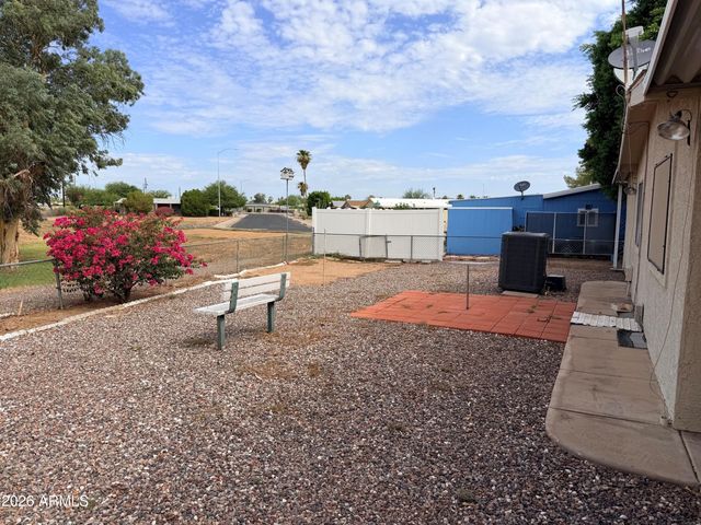 358 S ALVARO Circle, Mesa, AZ 85206