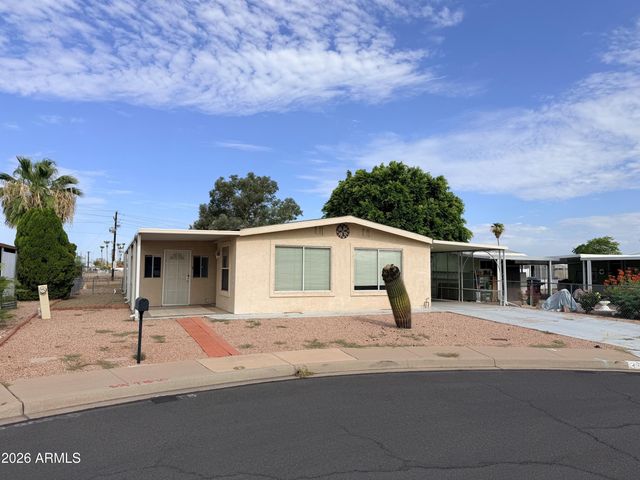 358 S ALVARO Circle, Mesa, AZ 85206