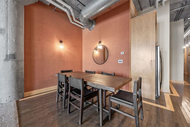 900 2nd Street SE 204, Cedar Rapids, IA 52401