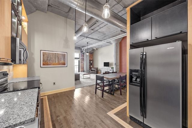 900 2nd Street SE 204, Cedar Rapids, IA 52401