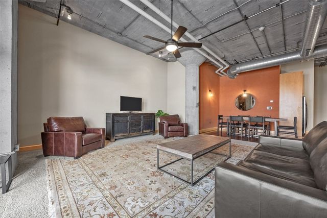 900 2nd Street SE 204, Cedar Rapids, IA 52401