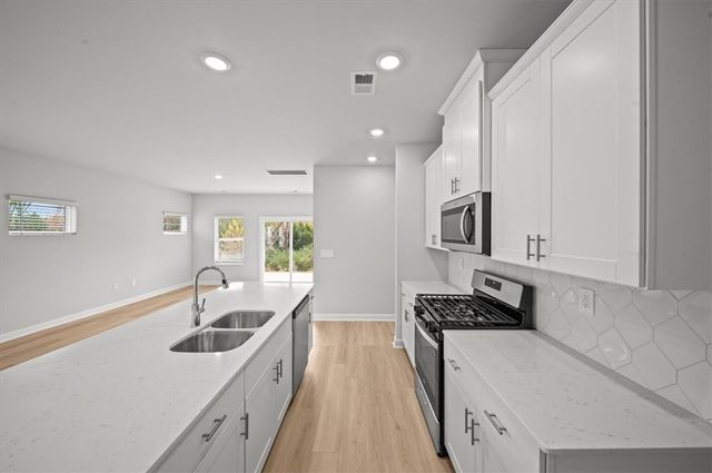 102 Longleaf Lane, Pendleton, SC 29670